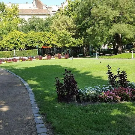 Karolyi Garden Great Jacuzzi+a/c *